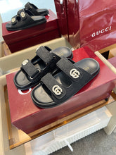China Replica Gucci Women Shoes 70usd Only
